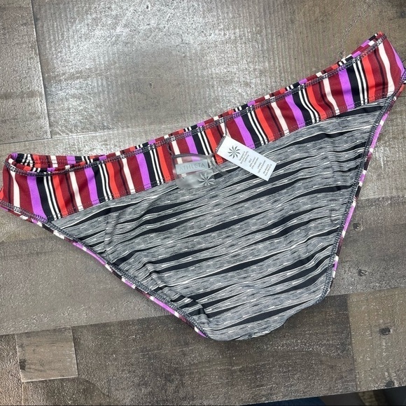 Athleta Ariel Tiki Bikini Set size Small - Picture 11 of 13